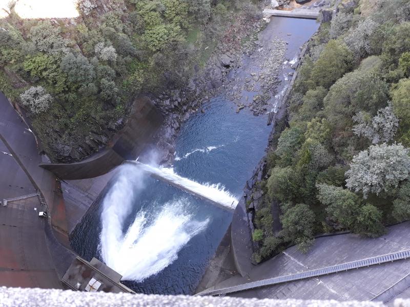 Proyecto concesional para el aprovechamiento del caudal ecológico del río Eume en La Coruña.