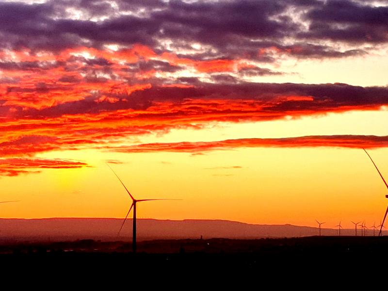 Parques Eólicos y Plantas Fotovoltaicas Parques Eólicos y Plantas Fotovoltaicas