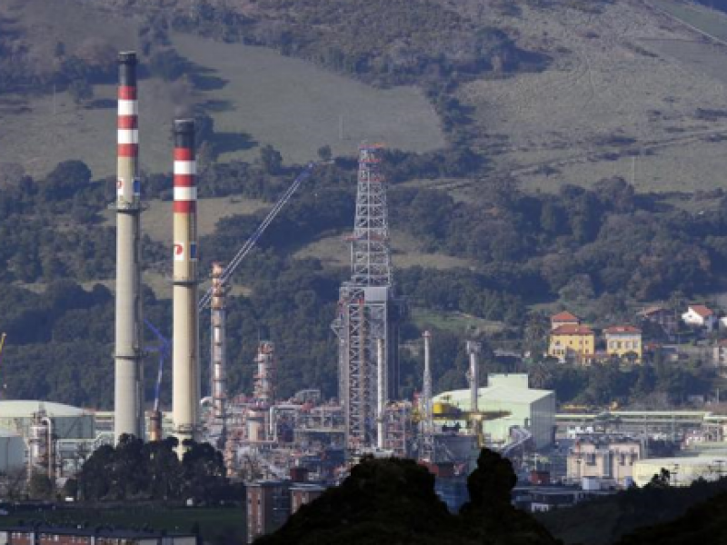Nueva implantación de equipos de ingenería en Petronor (Bilbao)